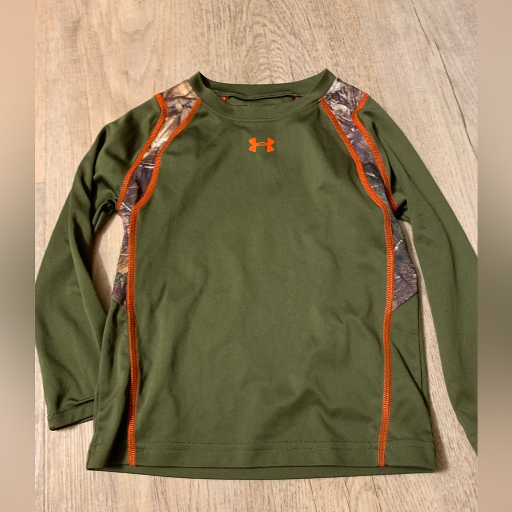 Boys 3T clothing bundle- shorts, long sleeves, under armour, Nike, air Jordan - Picture 4 of 5